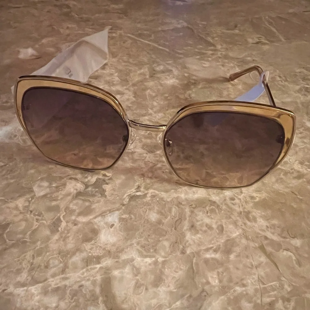 Guess Factory Brown Gradient Butterfly Ladies Sunglasses GF0410 33F 59 NWT‎ NEW